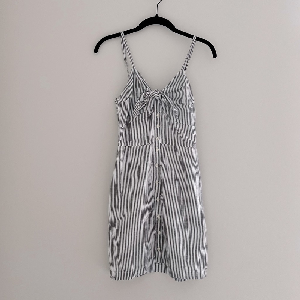 Abercrombie blue/white pinstripe dress XS